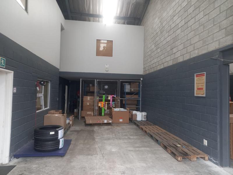 To Let commercial Property for Rent in Walmer Eastern Cape